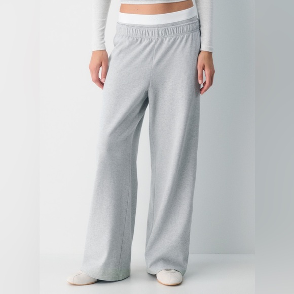 TNA Pants - Aritzia Tna Mighty Cotton™ Playmaker Pant